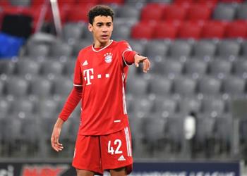 بيلد موسيالا يوقع أول عقد احترافي له مع بايرن ميونخ