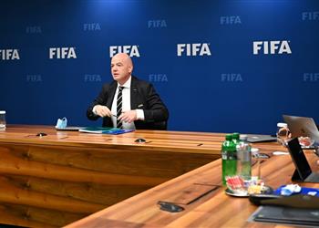 IFAB يعلن تعديلا جديد ا على قانون لمسة اليد