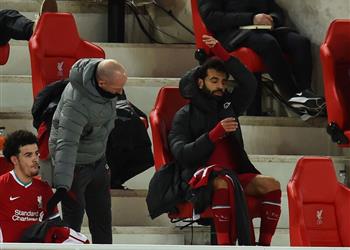 نجم ليفربول السابق عن غضب محمد صلاح الإيماءات أمام الكاميرا لن تساعدك