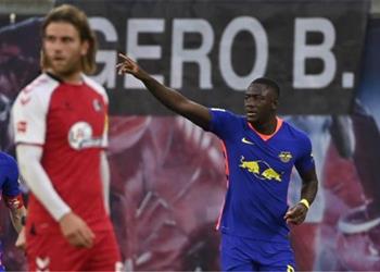 آرسنال يدخل الصراع مع ليفربول على ضم إبراهيما كوناتي