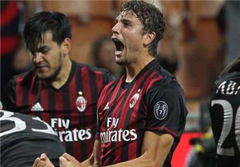 نتائج_الكالتشيو فيديو لوكاتيلي يعيد انتصارات ميلان أمام يوفنتوس ويقربه من الصدارة