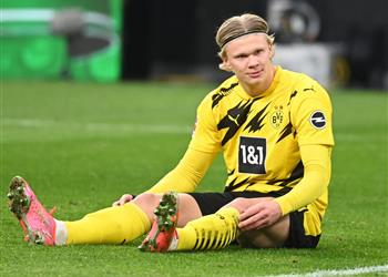 رغم اهتمام مانشستر سيتي وريال مدريد تقارير تشيلسي واثق من ضم هالاند