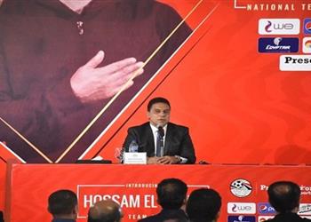 البدري أزمة هجوم منتخب مصر انتهت لكن نواجه مشكلة في الظهير الأيمن