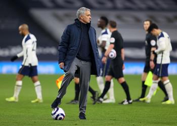 مورينيو بعد رباعية توتنهام شعرت بالسعادة عندما استقبلنا هدف كريستال بالاس