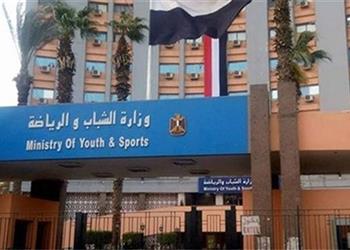 وزارة الرياضة تكشف لـ بطولات تطورات أزمة تكاليف مسحات كورونا بين الأندية واتحاد الكرة