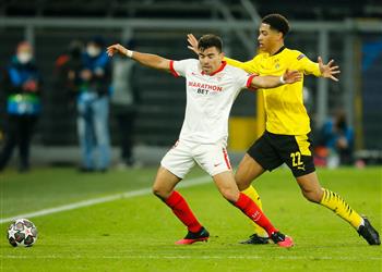 فيديو يوسف النصيري يسجل هدف إشبيلية الأول أمام بوروسيا دورتموند