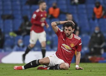 برونو فرنانديز يرفض عرض ا من مانشستر يونايتد لتمديد عقده