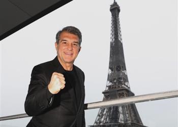 لابورتا يوجه رسالة حماسية قبل مباراة برشلونة وباريس سان جيرمان