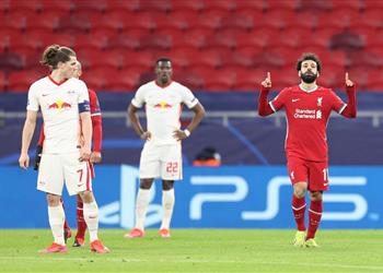 جماهير ليفربول بعد هدف محمد صلاح أمام لايبزيج من فضلك لا تتركنا