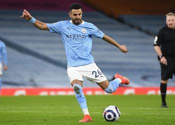 مدافع مانشستر سيتي السابق محرز أفضل جناح في أوروبا