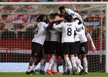 فيديو ميلان يخطف تعادلا قاتلا أمام مانشستر يونايتد في الدوري الأوروبي