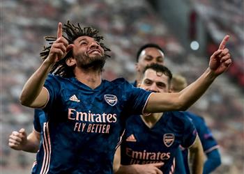 آرسنال يمنح لقب محمد صلاح لـ النني بعد هدفه في أولمبياكوس بالدوري الأوروبي