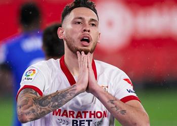 أوكامبوس يرد على أنباء اهتمام ليفربول بضمه في الصيف