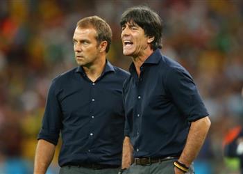 فليك يحسم موقفه من إمكانية تدريب منتخب ألمانيا وترك بايرن ميونخ