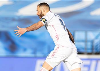 في الـ 90 فيديو بنزيما يتألق ويسجل الهدف الثاني لـ ريال مدريد أمام إلتشي