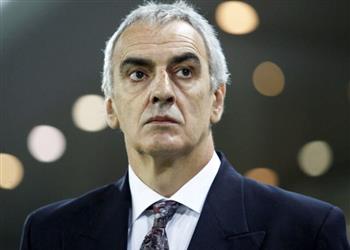 مدرب أوروجواي السابق يكشف عن تلقيه عرضا من الأهلي قبل اختيار موسيماني