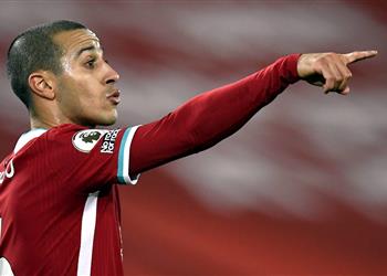 تقارير تكشف سر معاناة تياجو ألكانتارا مع ليفربول