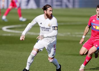 روبيرتو كارلوس منتقد ا التحكيم فضيحة أخرى وما يحدث مع ريال مدريد قبيح