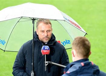 فليك يتمسك بموقفه بشأن خلافة لوف في تدريب ألمانيا