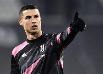 رقم قياسي جديد ينتظر كريستيانو رونالدو في مباراة يوفنتوس وكالياري