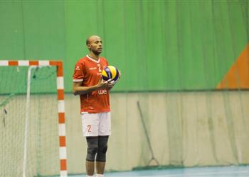 إصابة قائد طائرة الأهلي في مباراة طلائع الجيش