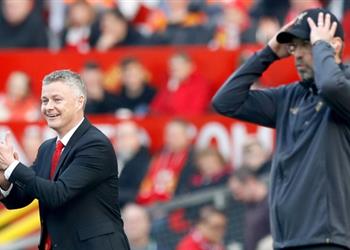 لاجازيتا مانشستر يونايتد يتفوق على ليفربول ويقترب من خطف هدفه الصيفي