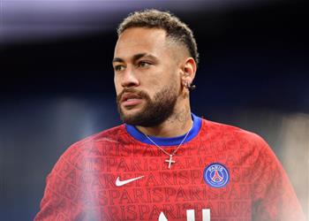 بوتشيتينو يلمح لموعد عودة نيمار من الإصابة ويؤكد كان يريد اللعب أمام برشلونة