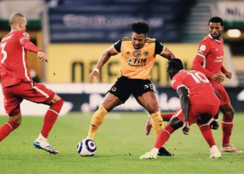 كلوب يشيد بـ أداما تراوري في مباراة ليفربول وولفرهامبتون الدفاع أمامه صعب