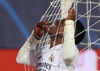 فينيسيوس يوضح كواليس حديث راموس معه وي صر ح فشلت أمام أتالانتا وسأعود للتسجيل