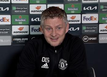 سولشاير يوضح موقف بوجبا وكافاني ورباعي مانشستر يونايتد من مباراة ميلان في الدوري الأوروبي