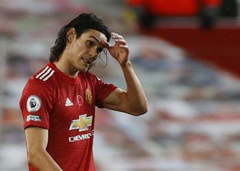 كافاني يتعرض لانتكاسة في تدريبات مانشستر يونايتد ويغيب عن مباراة ميلان