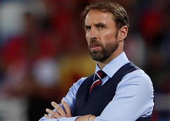 مدرب إنجلترا يوضح سبب استبعاد أرنولد من قائمة المنتخب لتصفيات كأس العالم