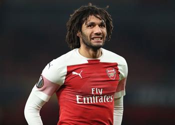ردود أفعال جماهير آرسنال على أداء محمد النني أمام أولمبياكوس في الدوري الأوروبي