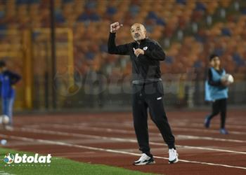 وكيله الأهلي لم يتفاوض مع باتشيكو ولو طلب منه الزمالك العودة سيوافق