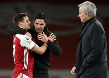 آرسنال وتوتنهام ينضمان للصراع على هدف ليفربول