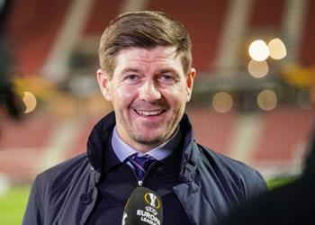 جيرارد يرد على أنباء قيادة ليفربول بعد الفوز بلقب الدوري الأسكتلندي