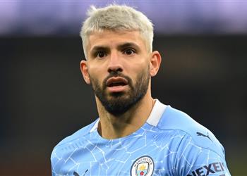 ناد جديد ينافس برشلونة وباريس سان جيرمان على ضم أجويرو