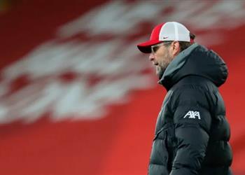 تقارير ليفربول يصل إلى مراحل م تقدمة لضم مدافع فالنسيا