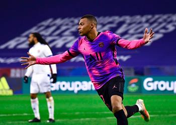 ليوناردو بعد رباعية باريس سان جيرمان اليوم ليس مناسب ا للحديث عن عقد مبابي