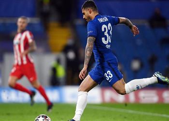 يوفنتوس يدخل الصراع على ضم إيمرسون في الصيف