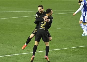 ديست برشلونة المكان المثالي لي أتعلم من ميسي وسعيد بمركزي الجديد