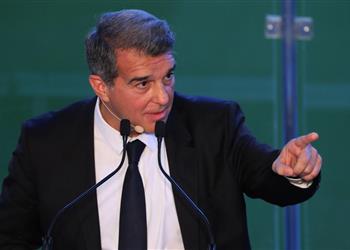 بيلد برشلونة مهتم بضم مهاجم آنتراخت فرانكفورت في الصيف