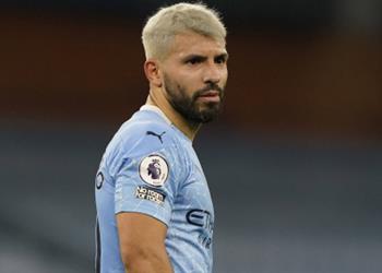 تقارير يوفنتوس يدخل الصراع على ضم أجويرو