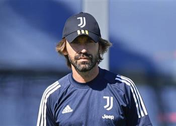 لاجازيتا يوفنتوس يستهدف لاعب إشبيلية لحل مشكلة خط الوسط