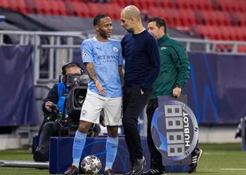 مانشستر سيتي يوقف مفاوضاته مع ستيرلينج بشأن تجديد عقده