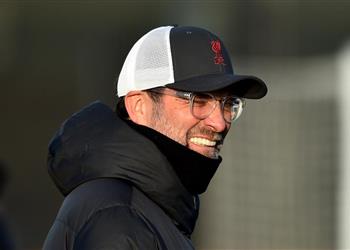 ذا أثلتيك ليفربول يقترب من حسم صفقة دفاعية جديدة