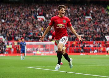 دانيل جيمس ينفي تشجيعه لـ ليفربول قبل الانتقال إلى مانشستر يونايتد