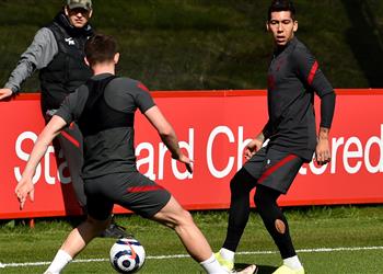 فيرمينو يعود إلى تدريبات ليفربول قبل مواجهة آرسنال