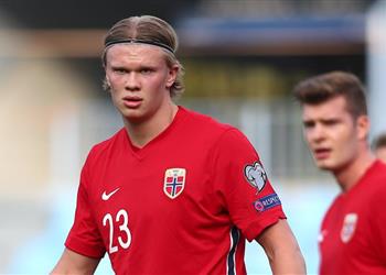 هالاند ي خبر دورتموند برغبته في الرحيل نهاية الموسم