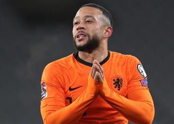 مع اهتمام برشلونة رئيس ليون لن ألوم ديباي إذا رحل ولكن لفريق أفضل